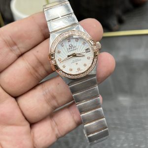 Exquisite Omega Constellation 27mm Rose Gold Diamond Bezel Ladies Replica Watch 1115295929