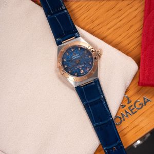 Luxury Omega Constellation 29mm Aventurine Dial Ladies' Replica Watch 1119134416 - side view | Constellation